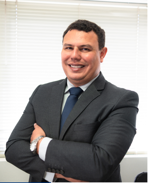 Dr. Diogo Gonçalves de Oliveira Mota